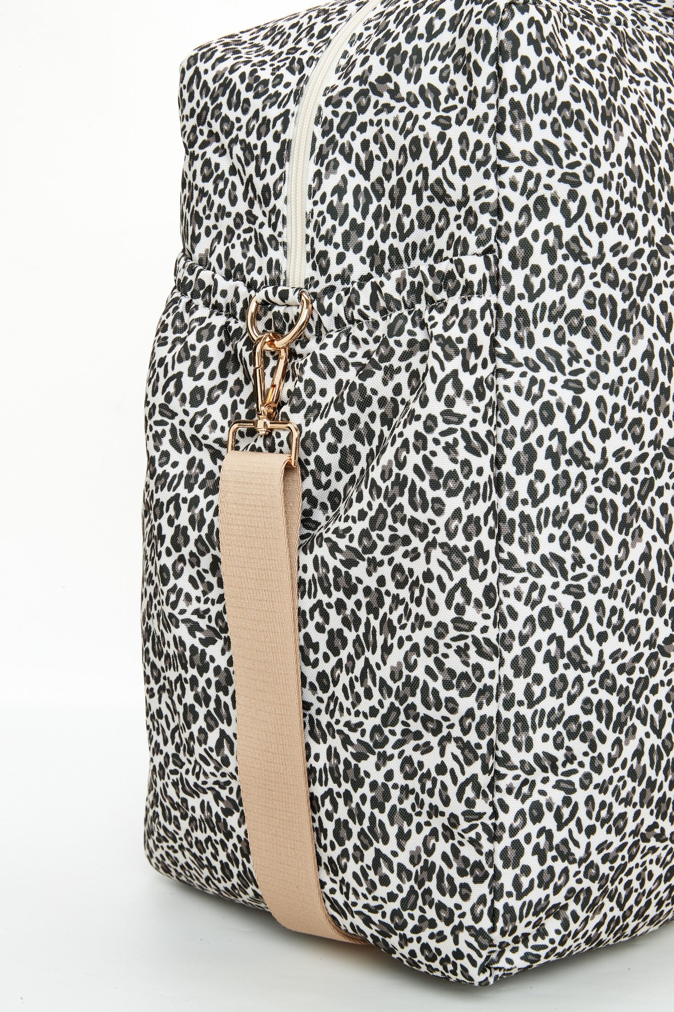 Travel Mom Bag – Snow Leopard