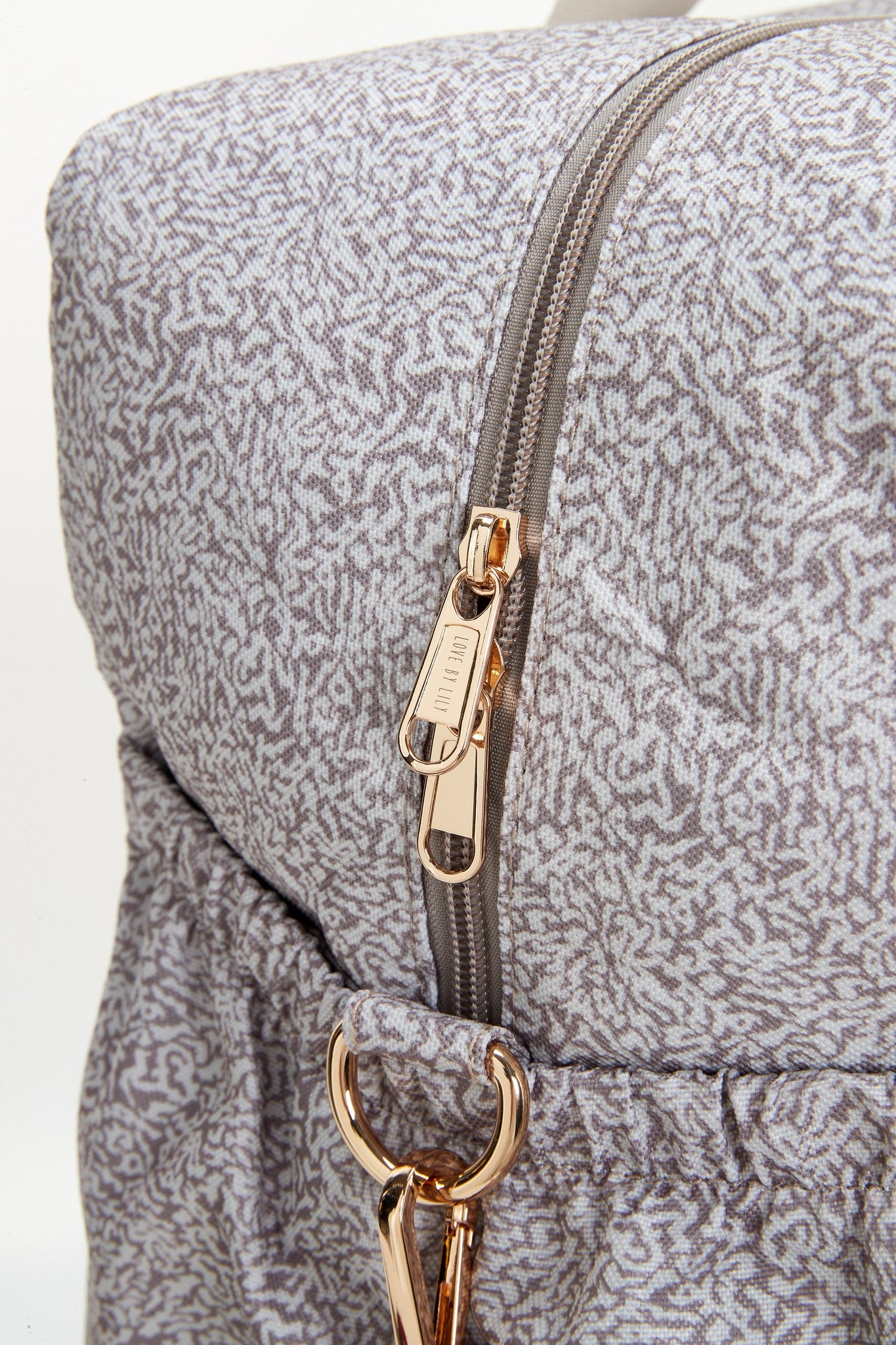 Travel Mom Bag – Pebble Path