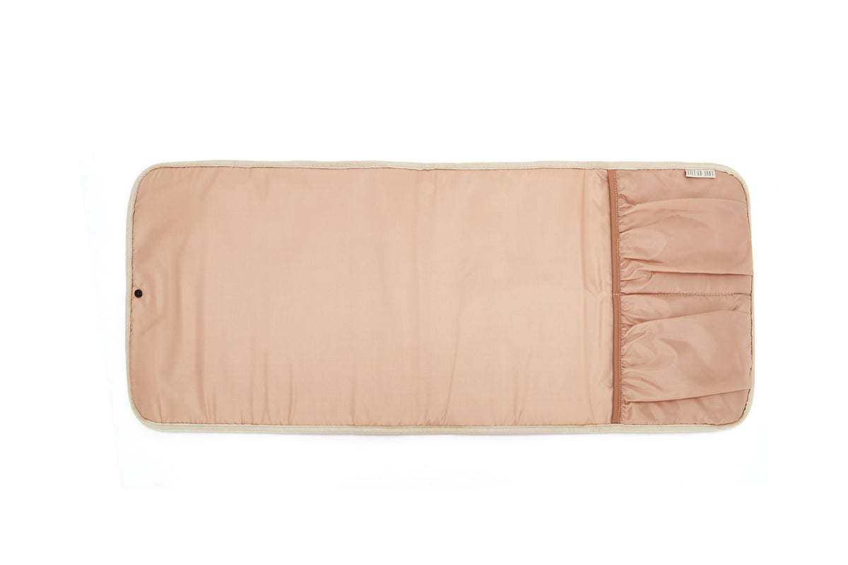 The Cozy Changing Mat – Dark Mocha