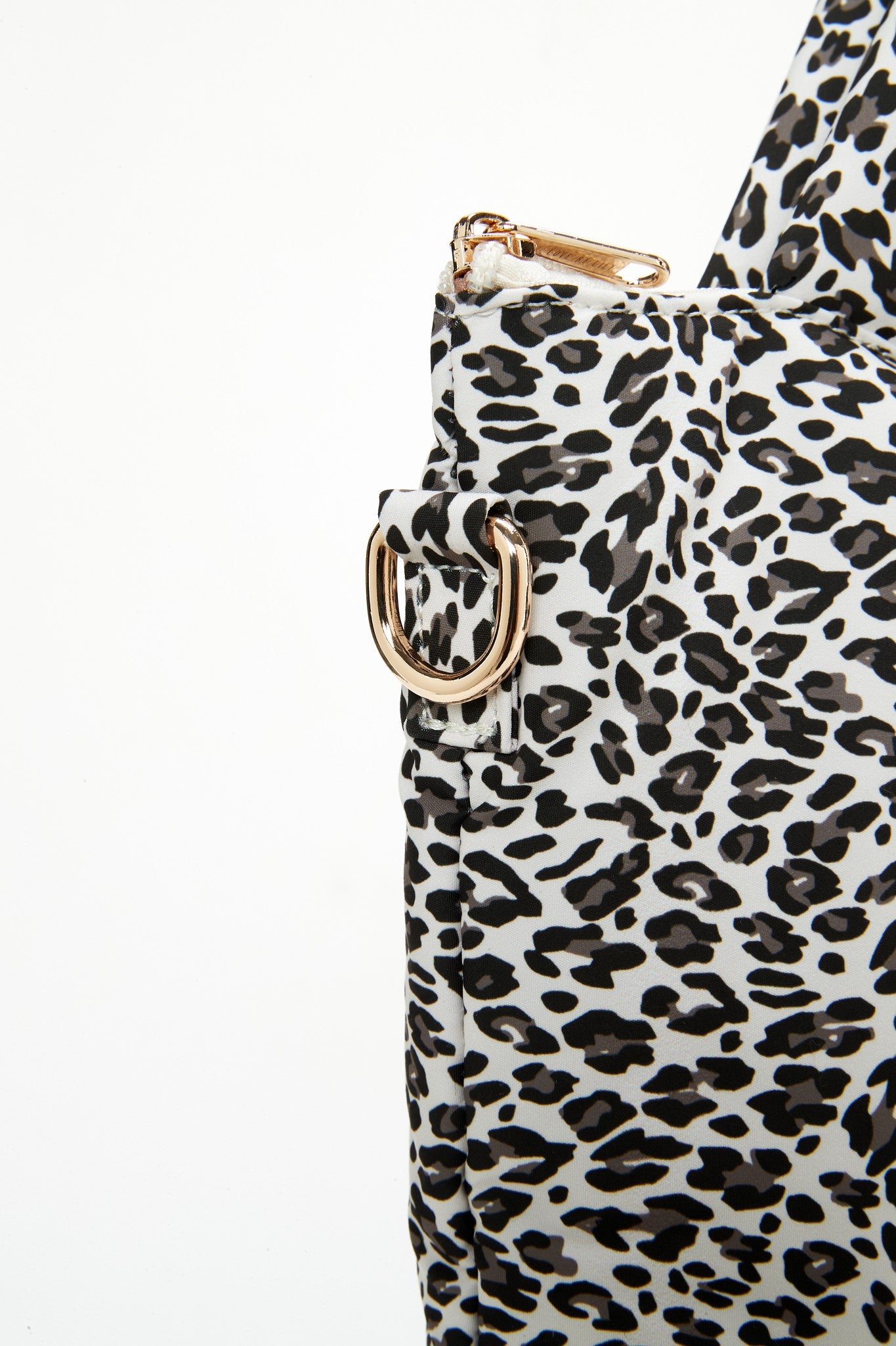 The Lily Tote – Snow Leopard