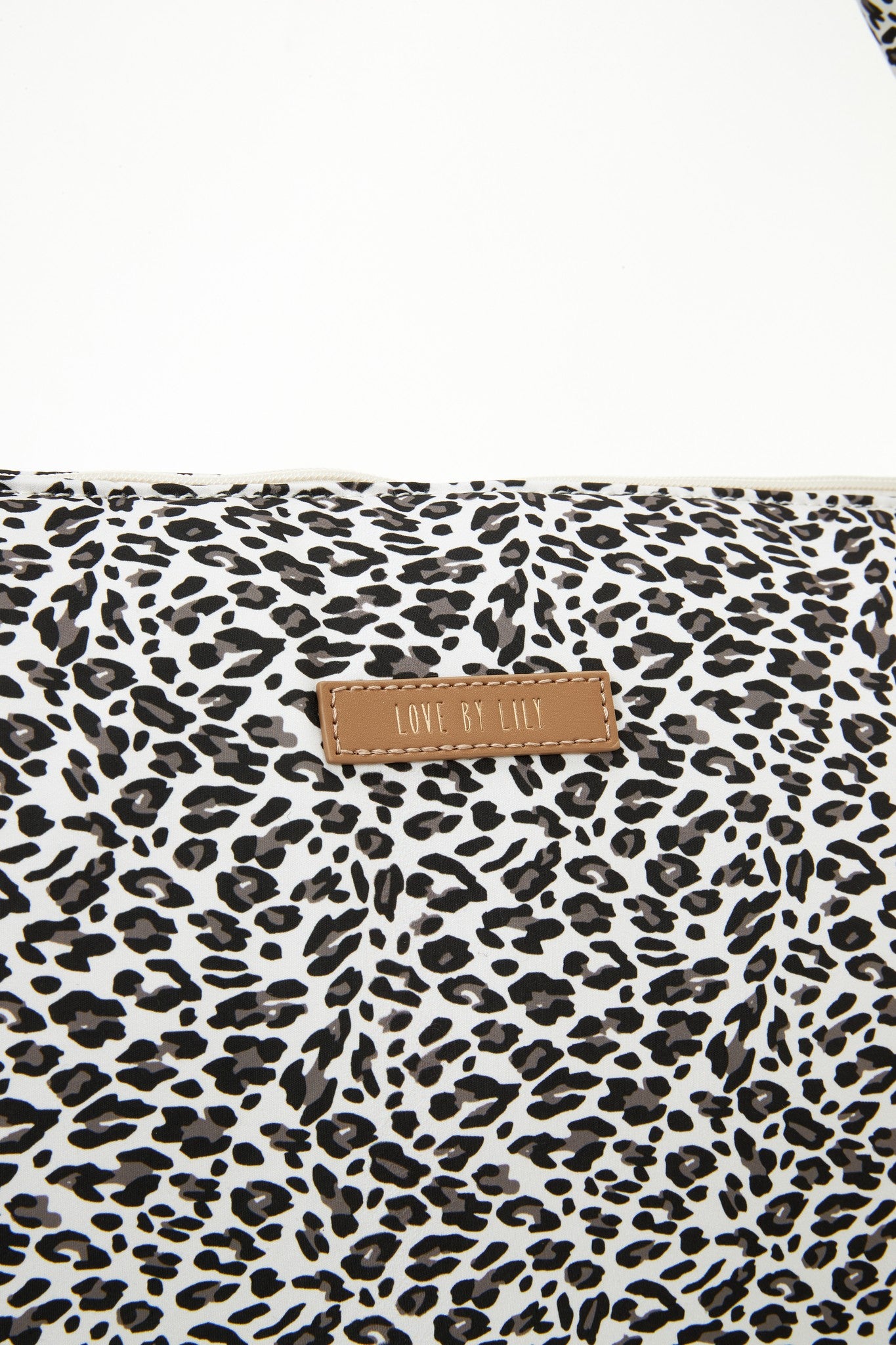 The Lily Tote – Snow Leopard