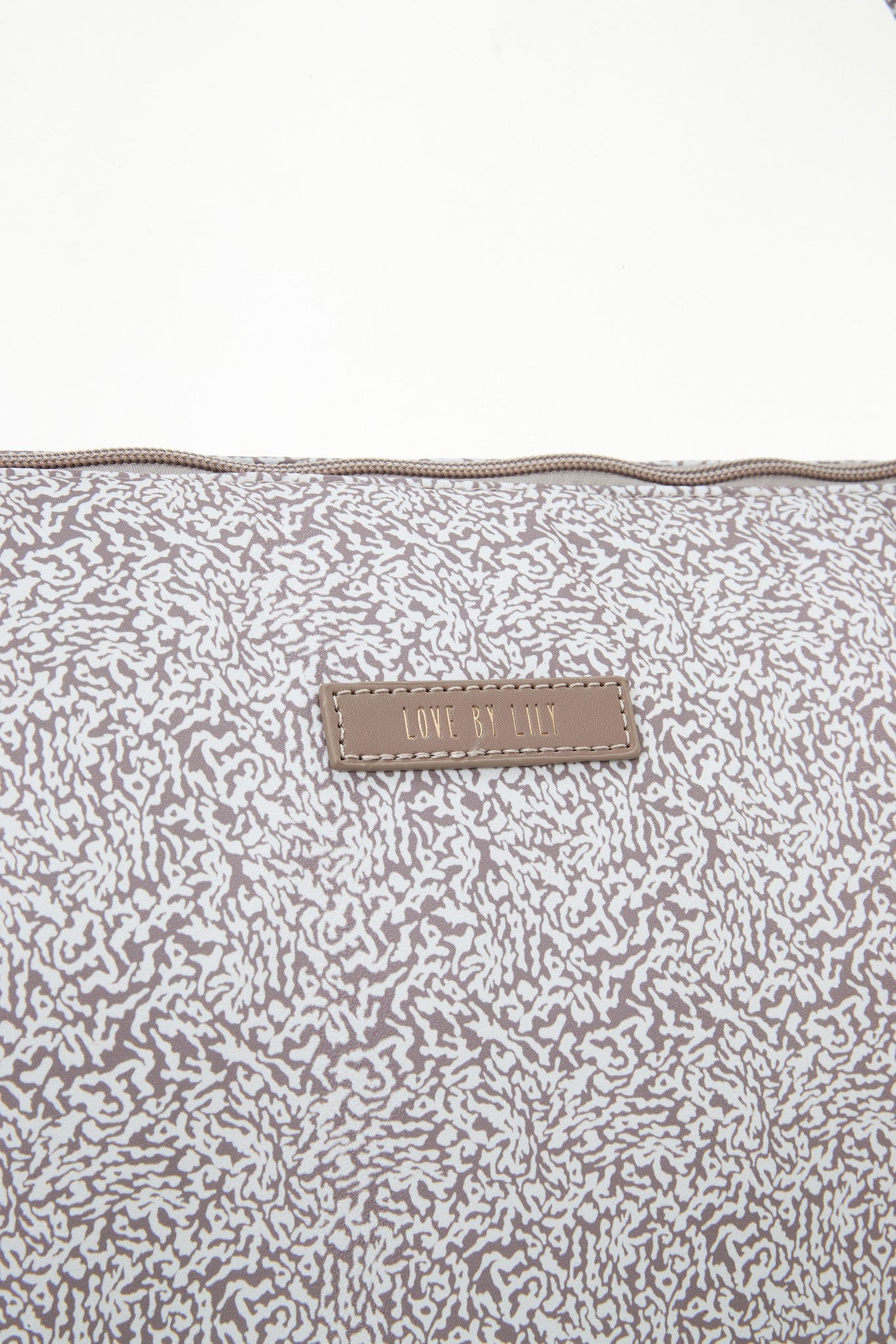 The Lily Tote – Pebble Path