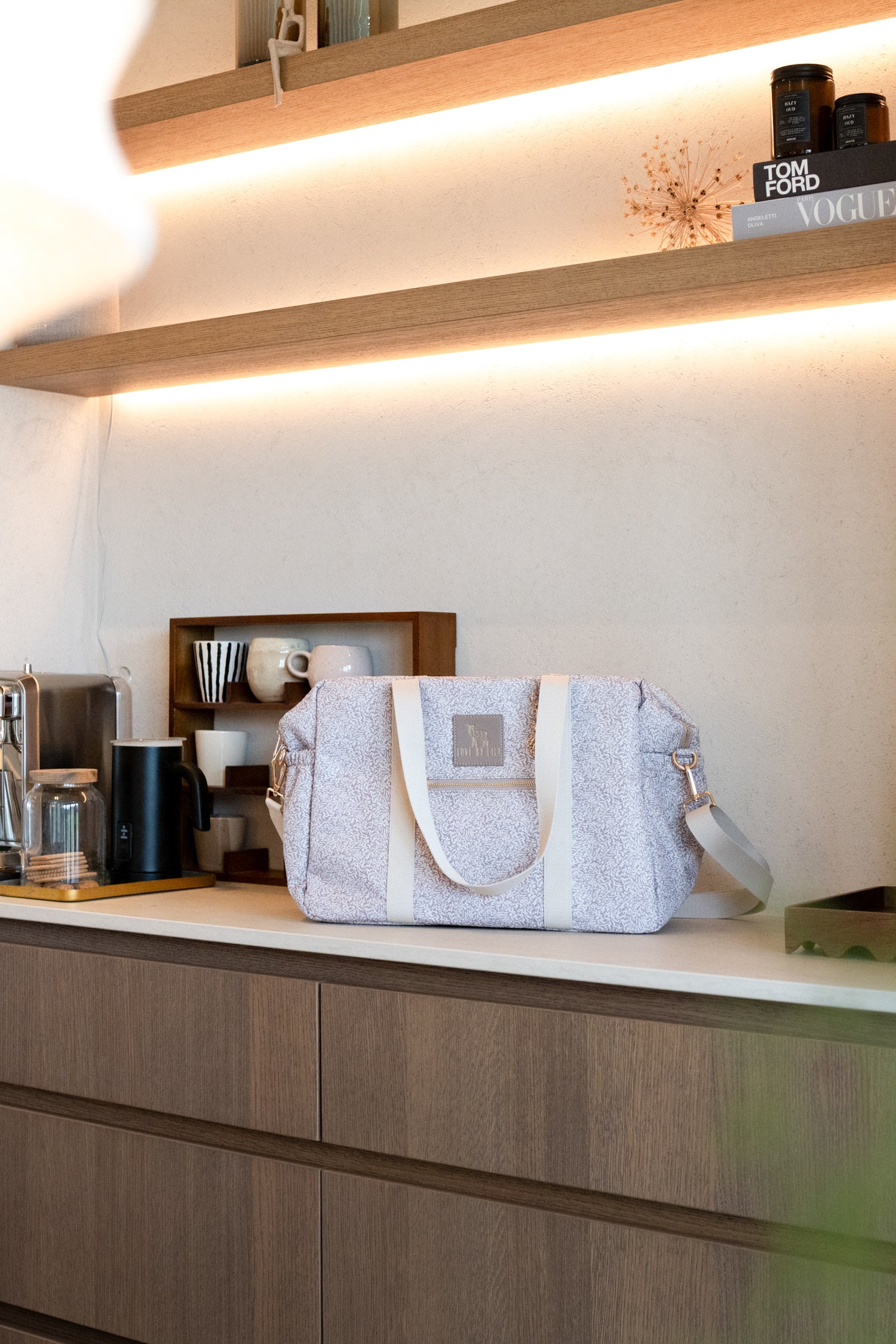 Luiertas Tote - The Lily Daily – Pebble Path