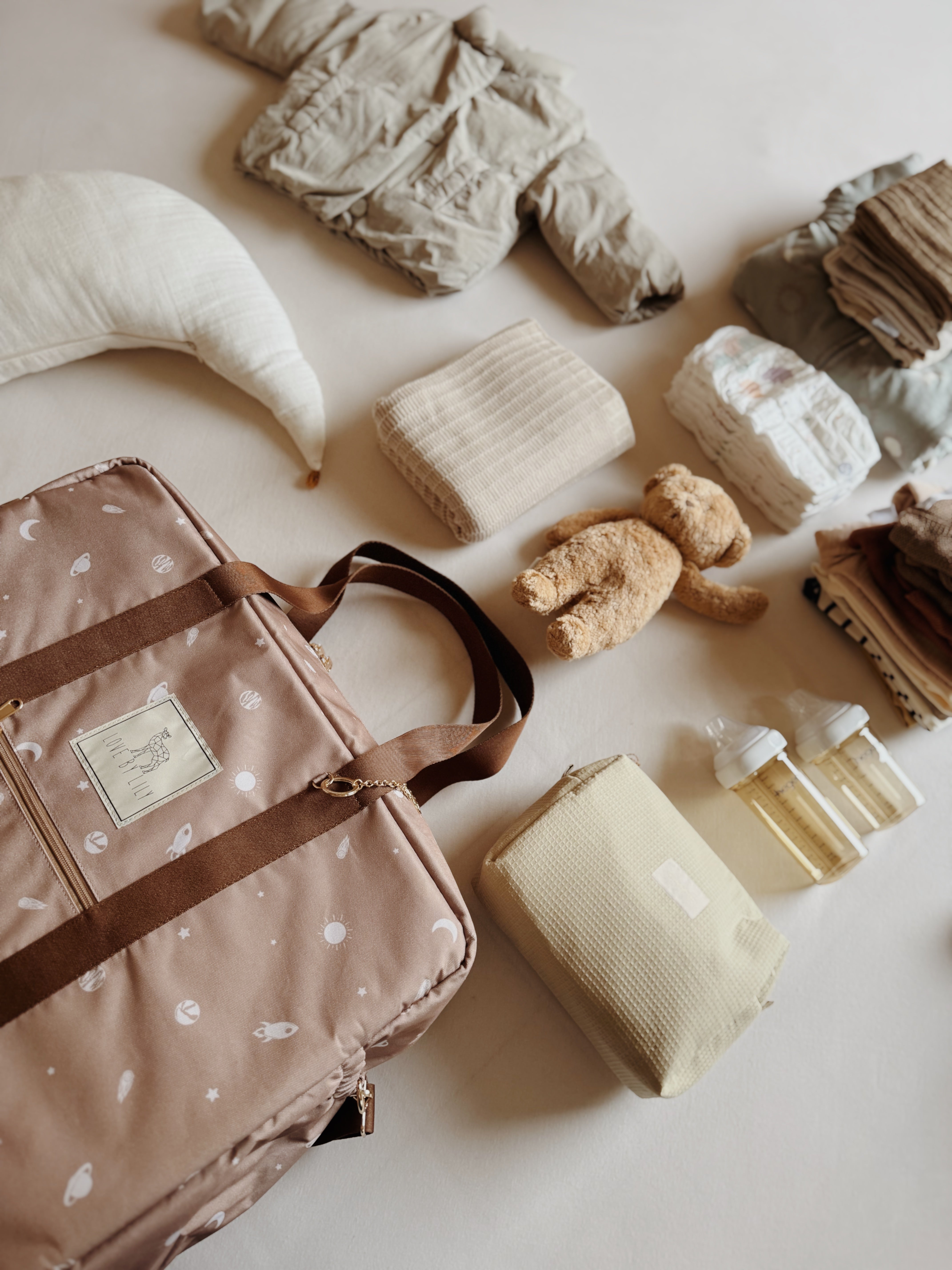 Praktische en duurzame mom bag My Universe – combineert stijl en functionaliteit.