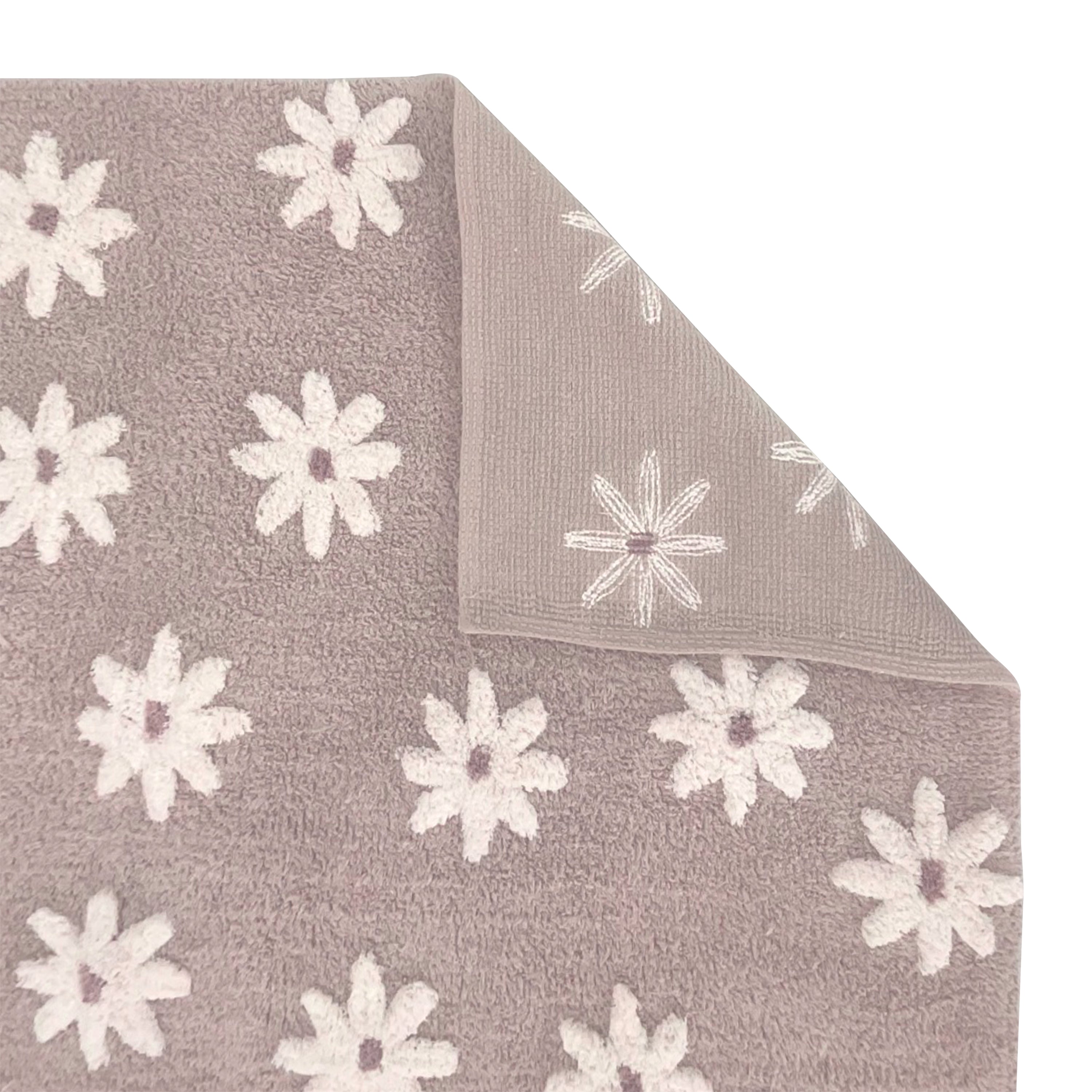 Zacht vloerkleed Daisy Night met anti-slip onderzijde. Gemaakt van 100% katoen.