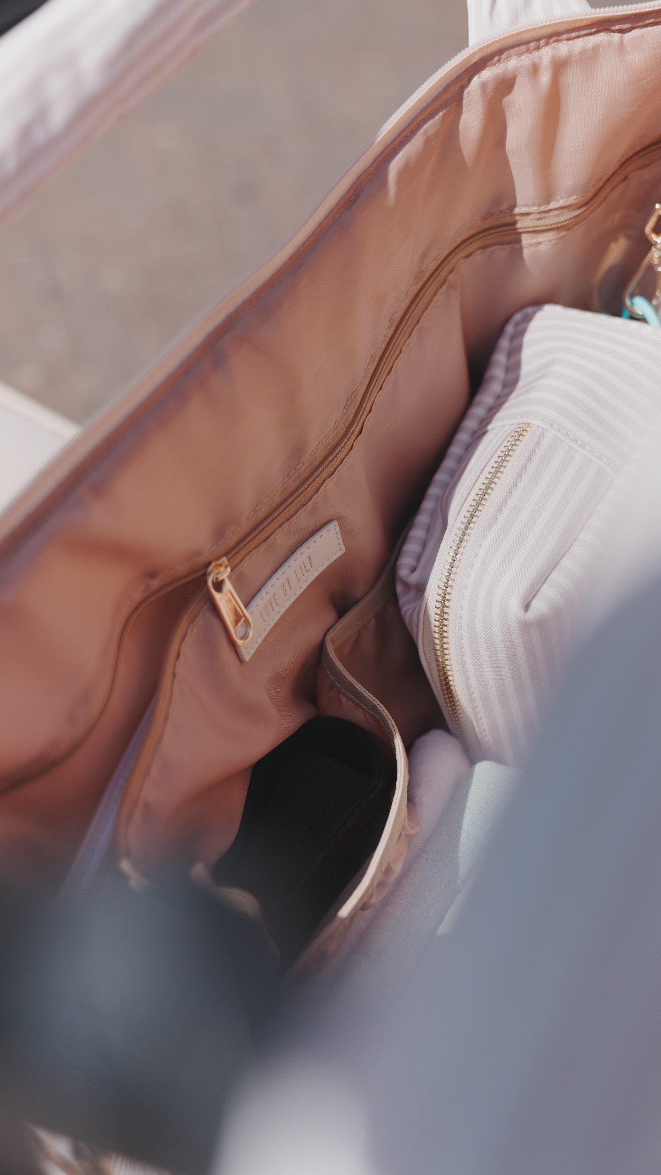 The Lily Tote – Soft Dune