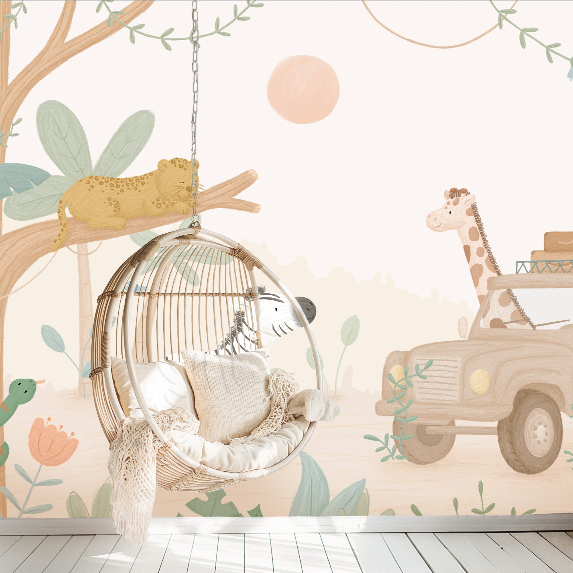 Jeep safari kinderbehang met warme beige en groene accenten.