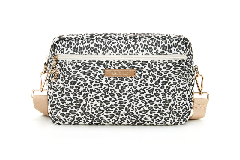 The Lily Pocket – Snow Leopard