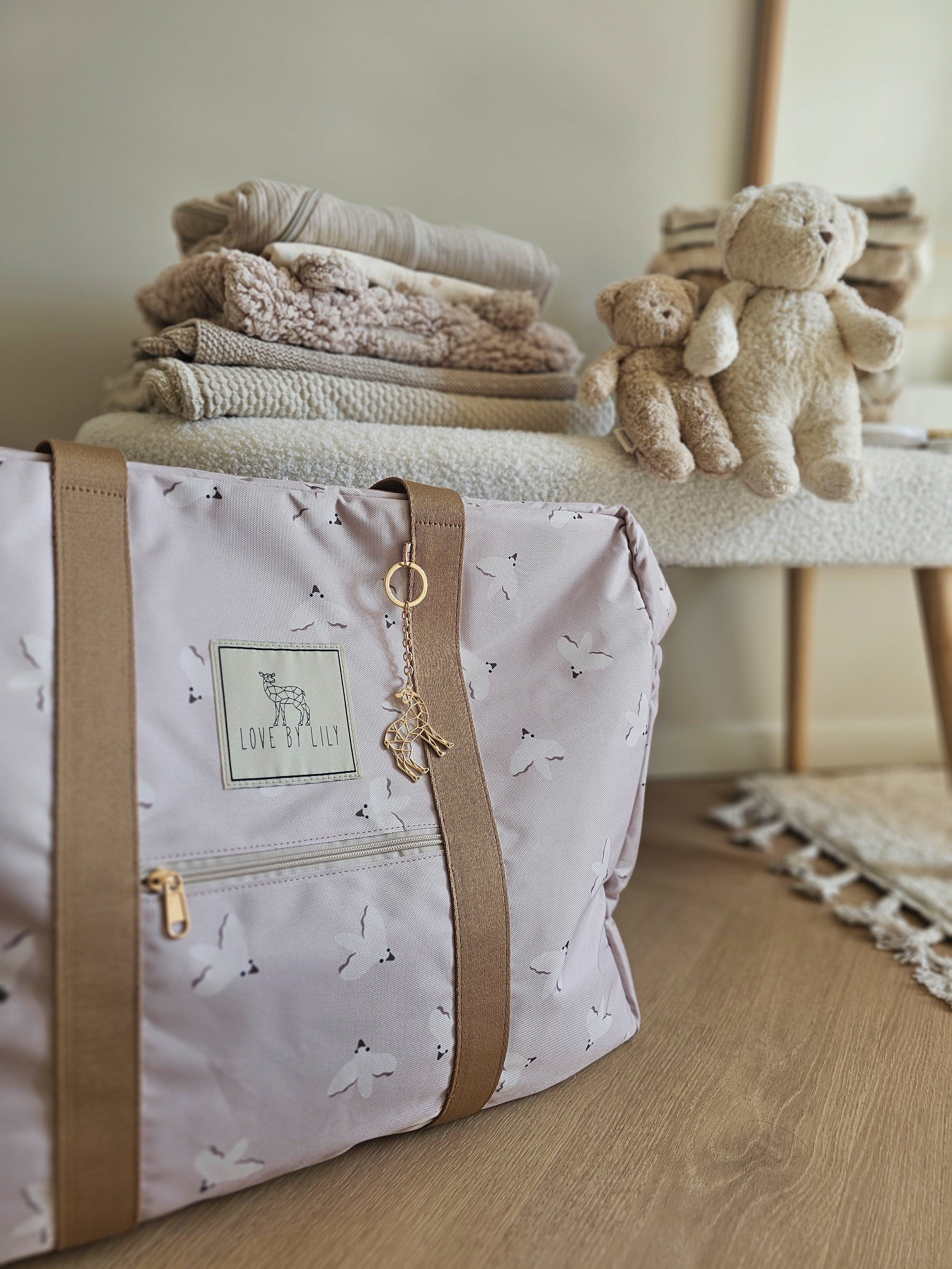 Travel Mom Bag birds met kleertjes en knuffels