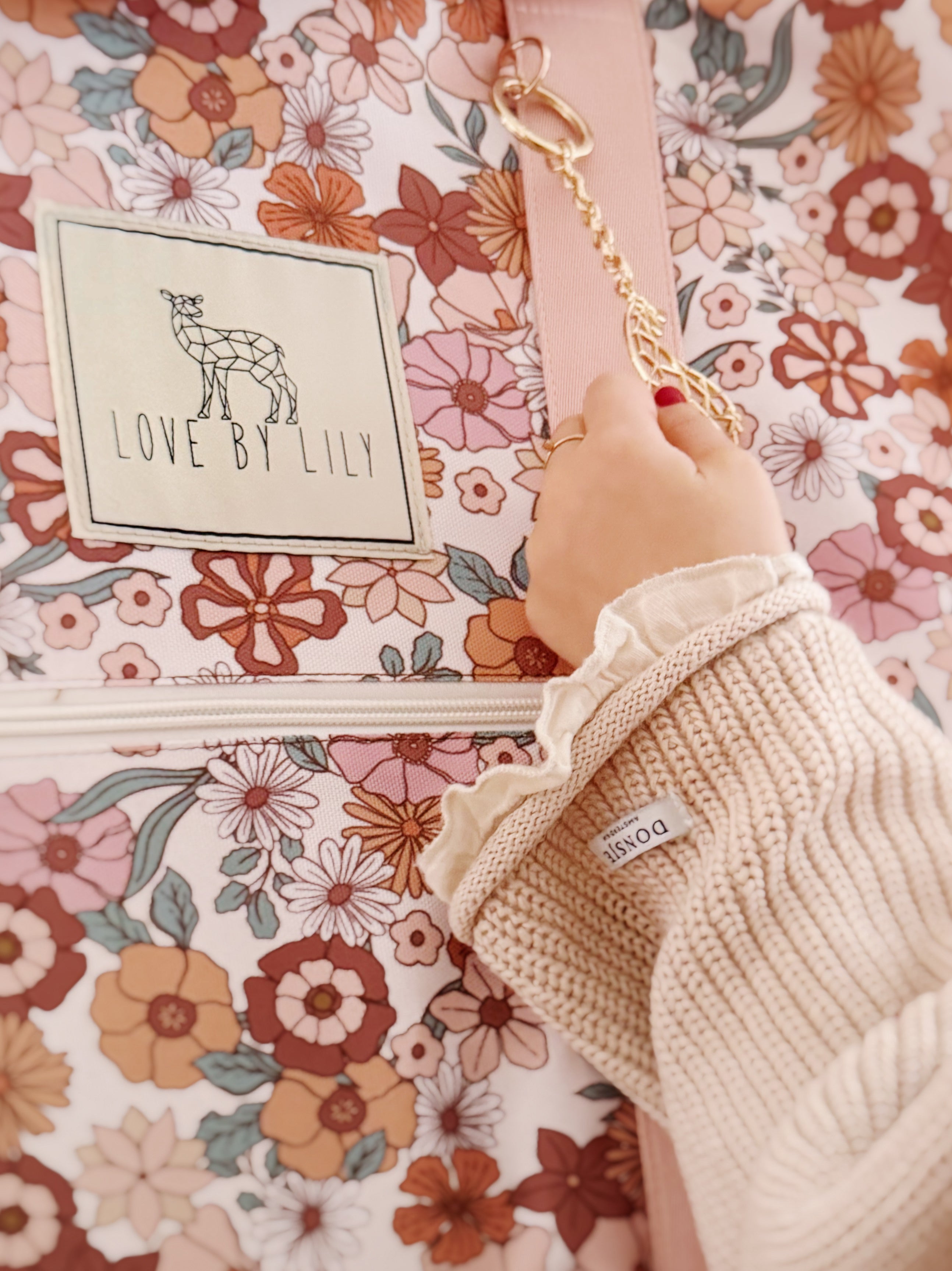 Flowerfarm Travel Mom Bag – praktische luiertas met veel opbergruimte.