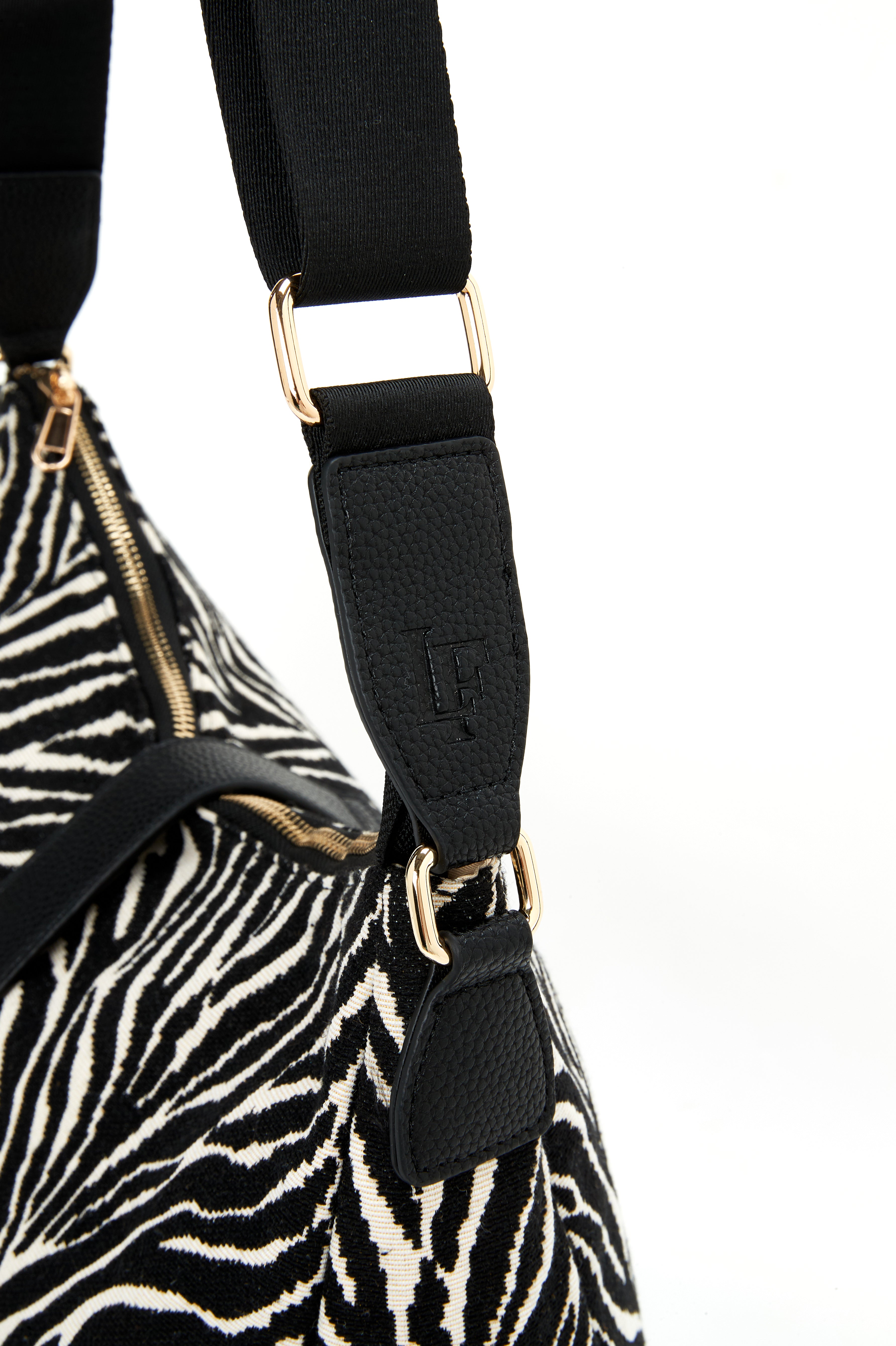The Pack – Zebra