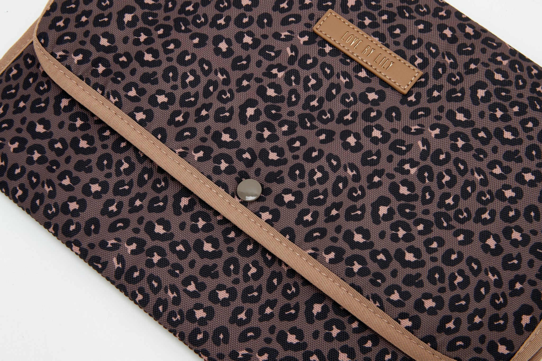 The Lily Changing Mat – Wild Espresso