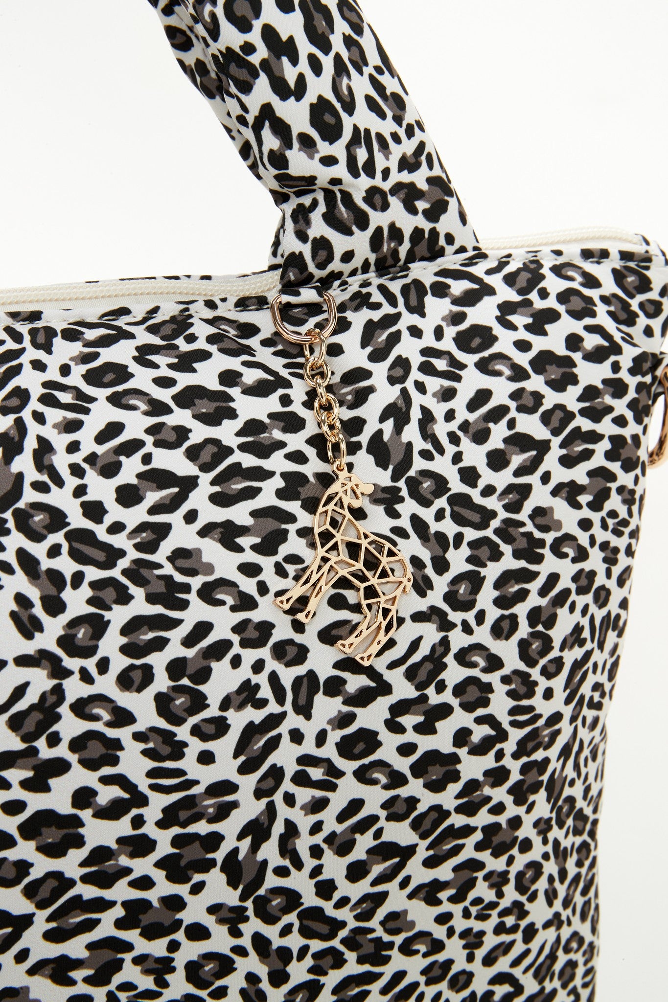 The Lily Tote – Snow Leopard