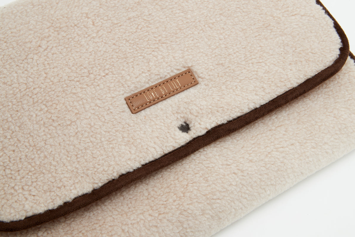 The Cozy Changing Mat – Macchiato Beige