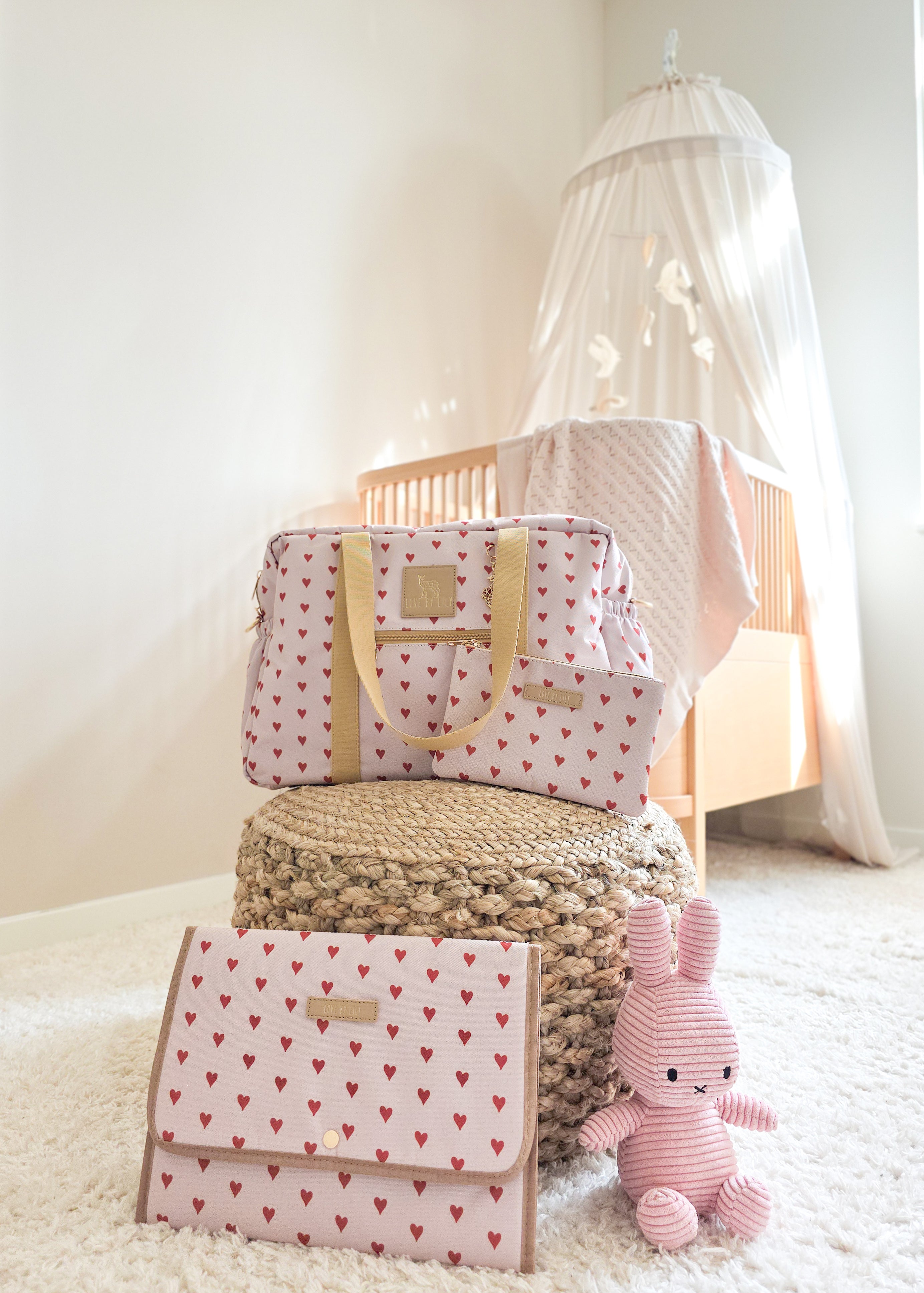 The Lily Pouch – L’affaire