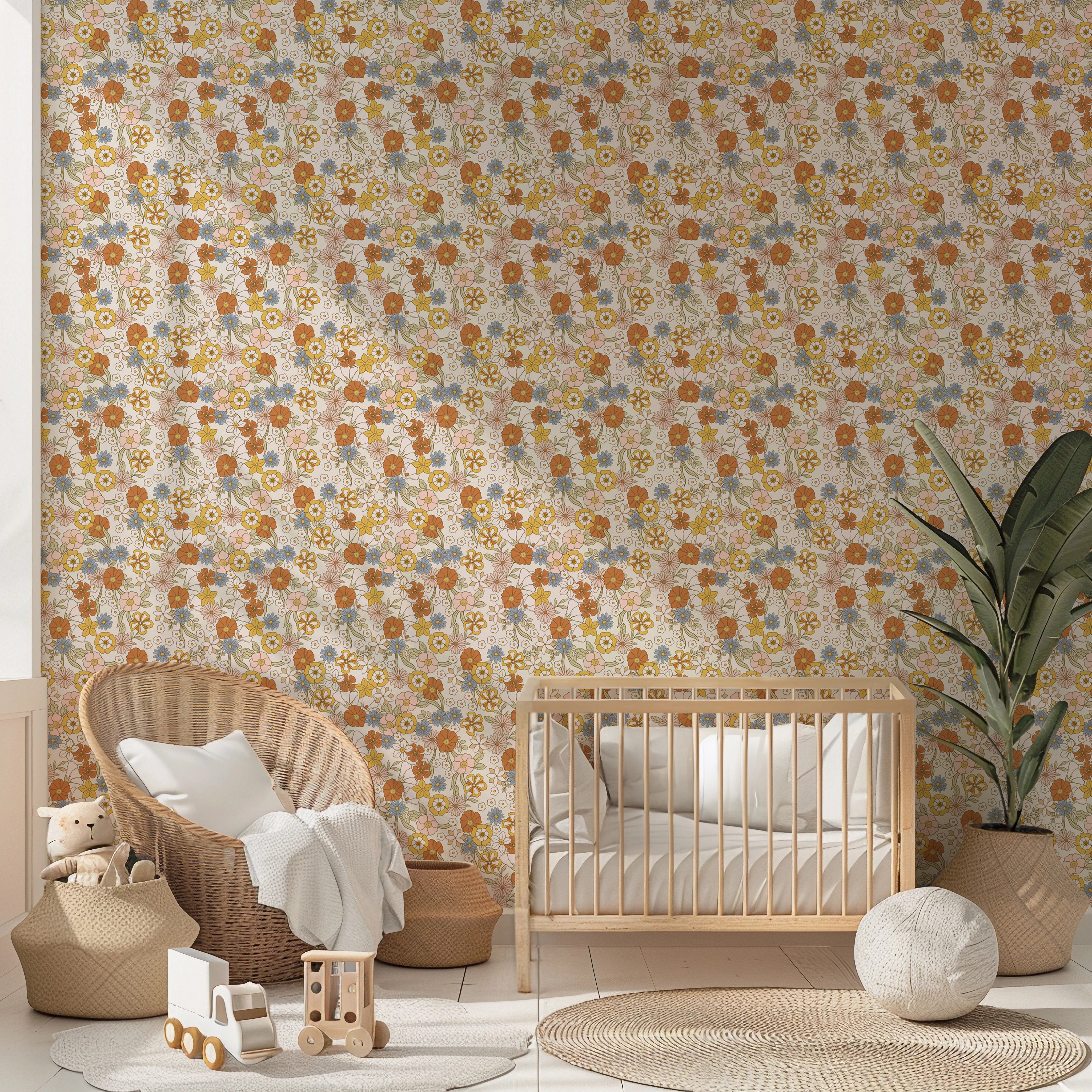 Romantisch bloemen behang Flowerfarm – Ivory in zachte tinten, perfect voor een meisjeskamer of babykamer.