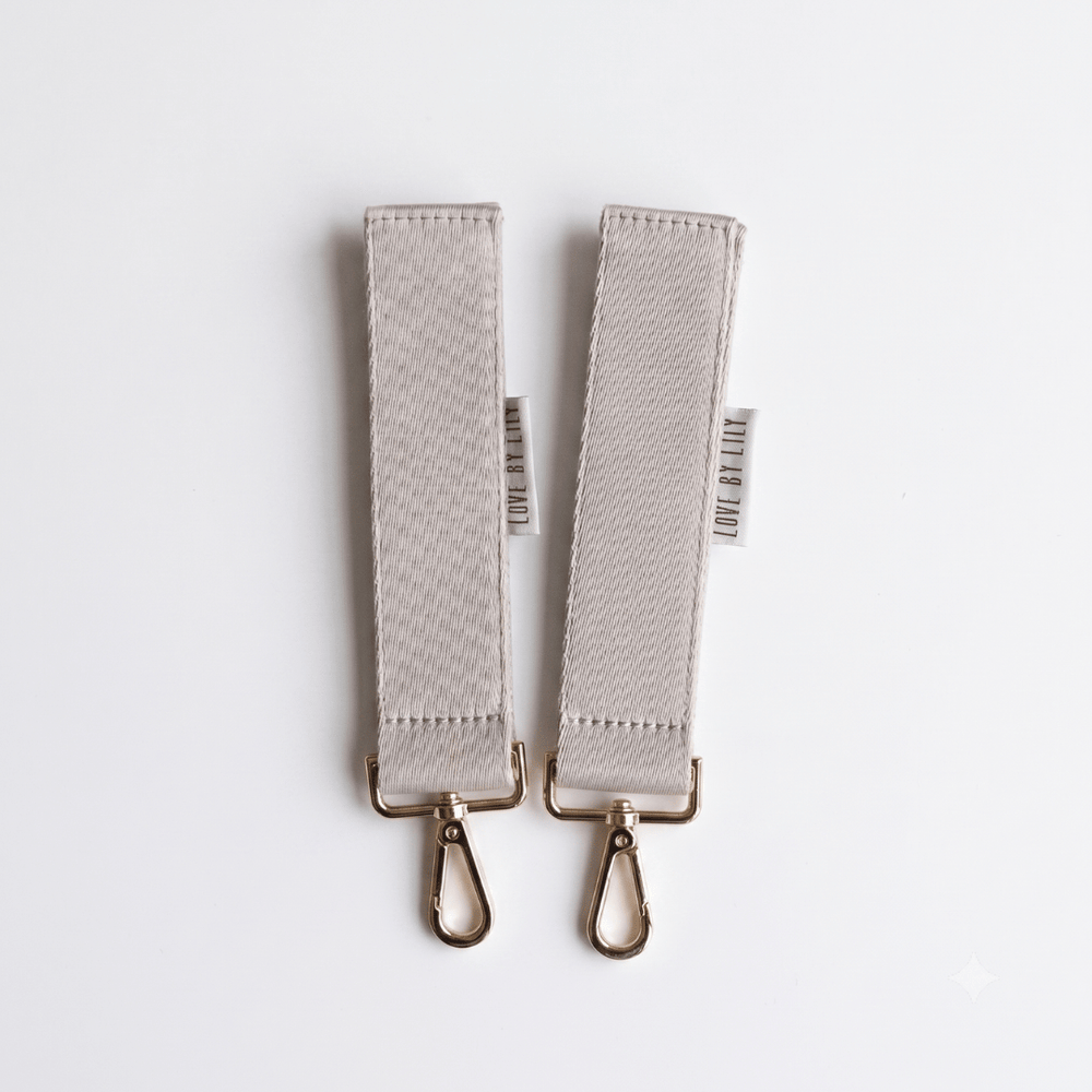 Stroller Straps kinderwagenhaken in Pebble Path van Love by Lily