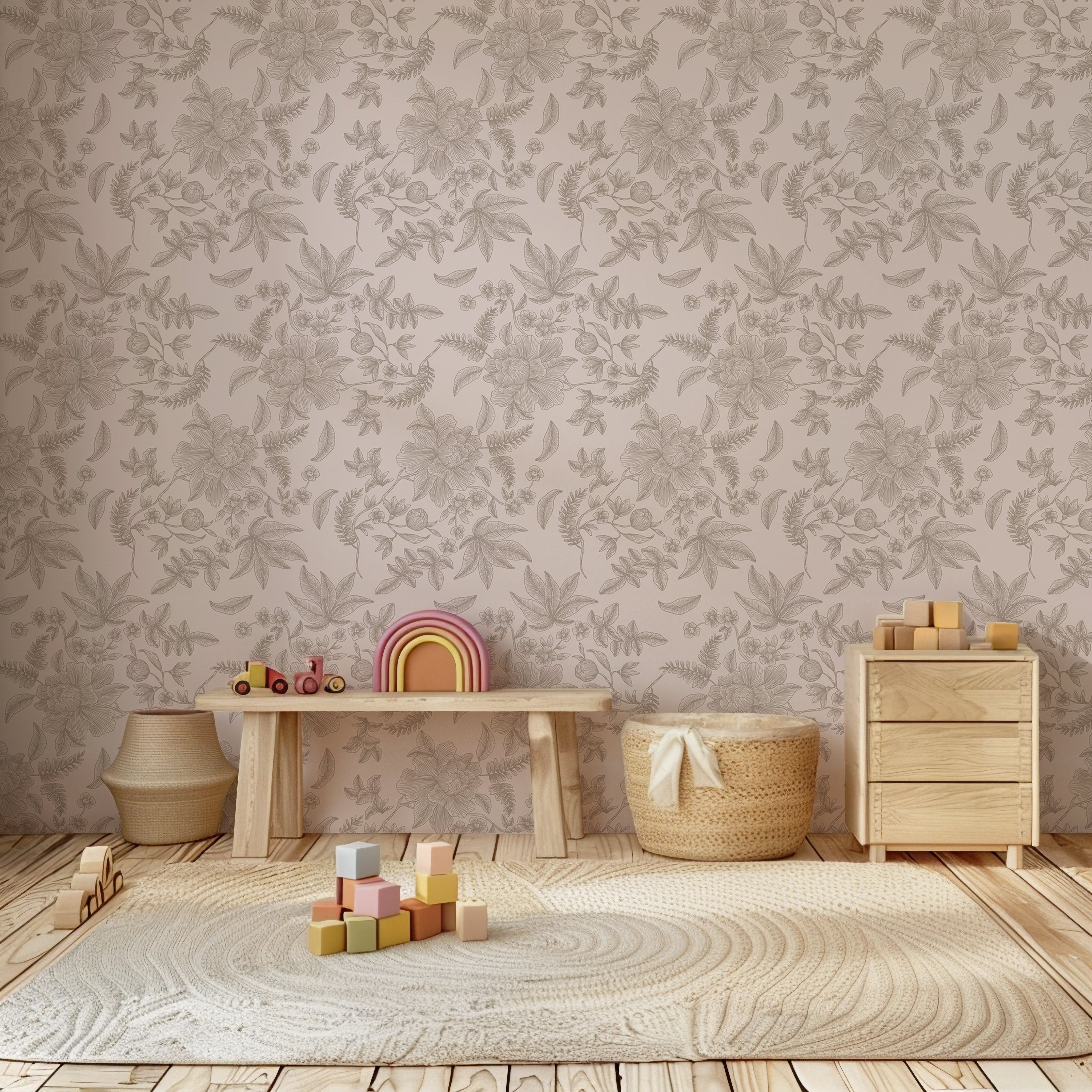 Romantisch bloemenbehang in roze tinten, perfect voor een lieve babykamer, meisjeskamer of speelhoek