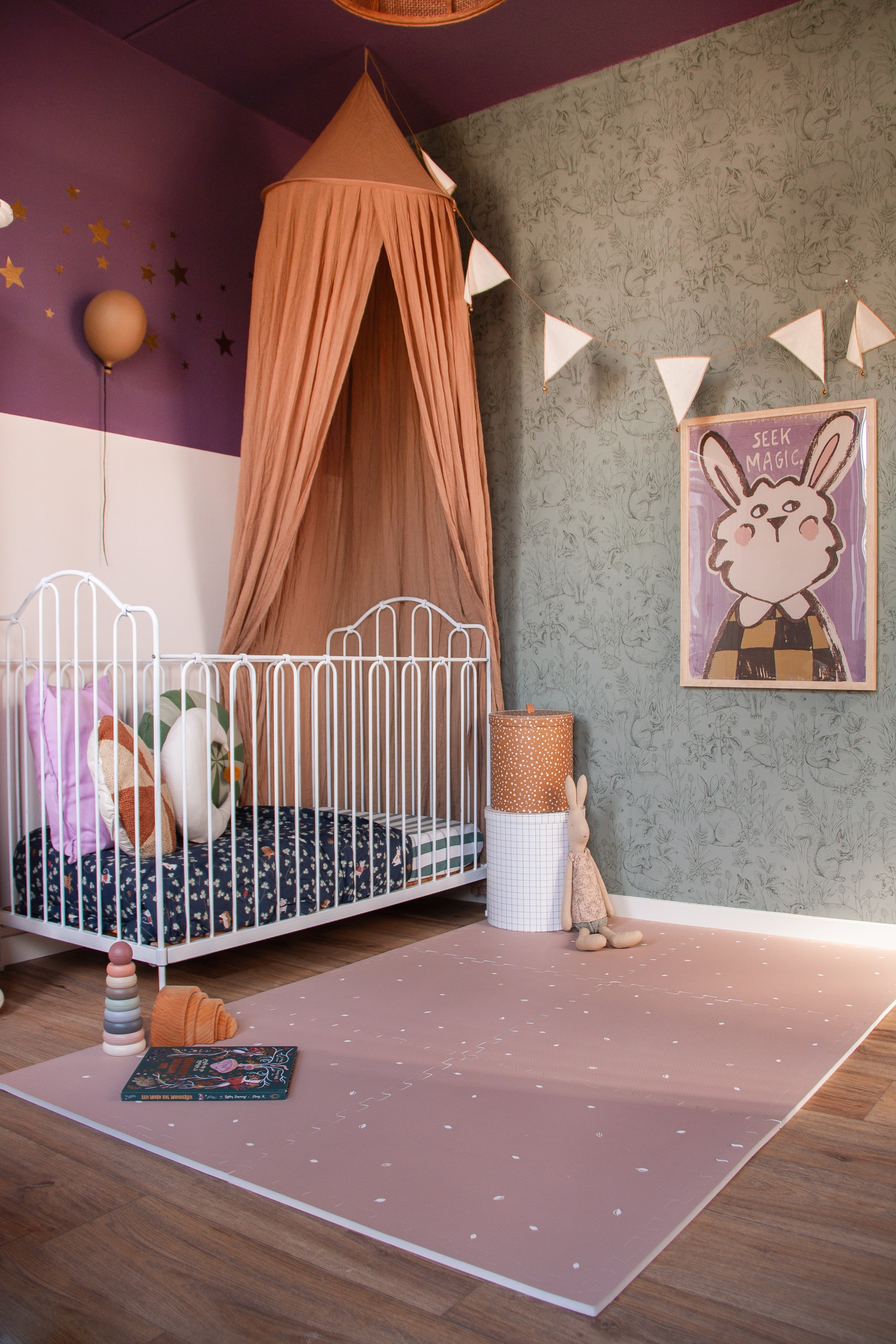 Oudroze speeltegels voor babykamer e