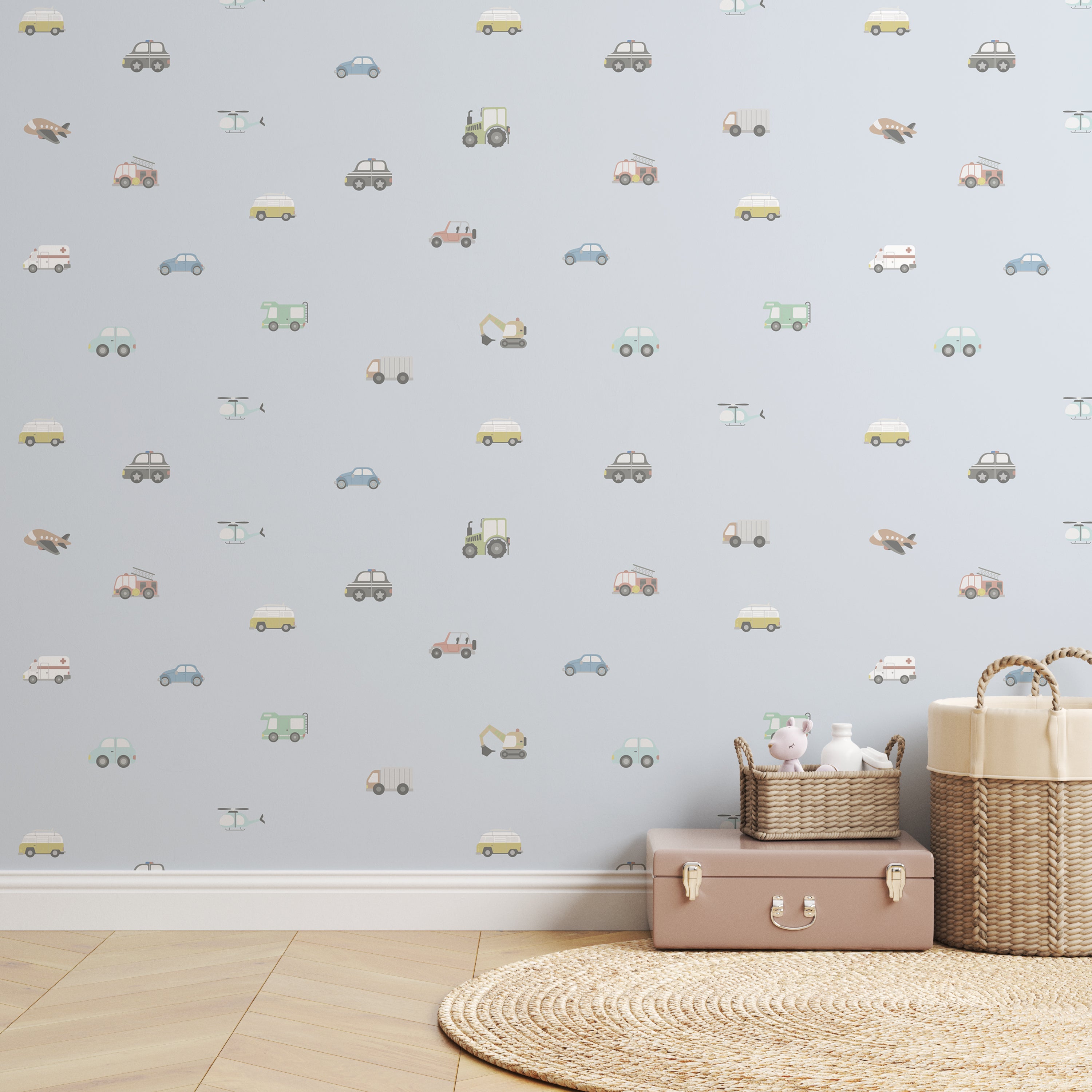 Blauw behang met kleurrijke voertuigen zoals auto’s, vrachtwagens, helikopters en vliegtuigen. Perfect voor een jongens babykamer of kinderkamer.