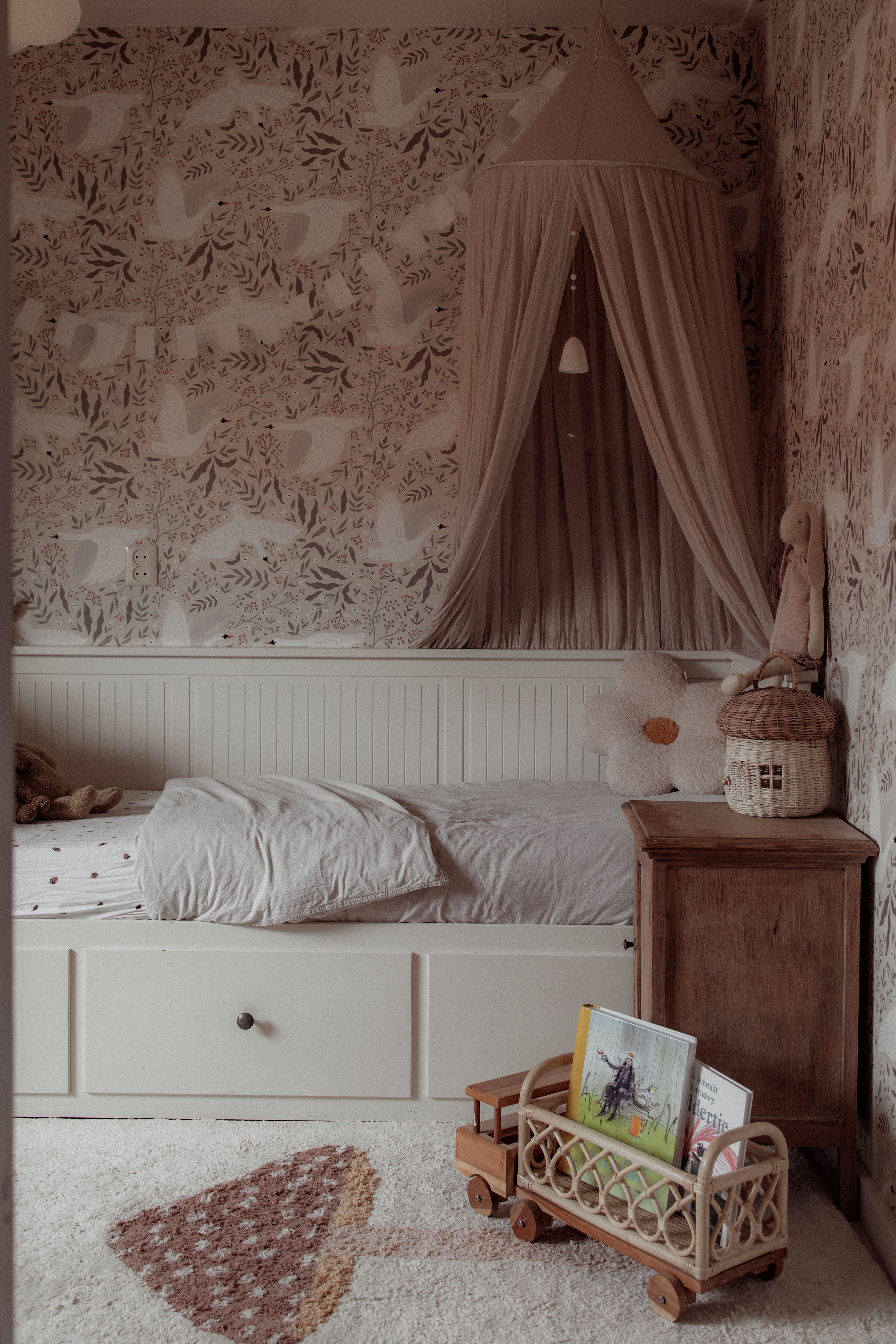 Paddestoel vloerkleed unisex beige, geschikt voor babykamer en speelkamer